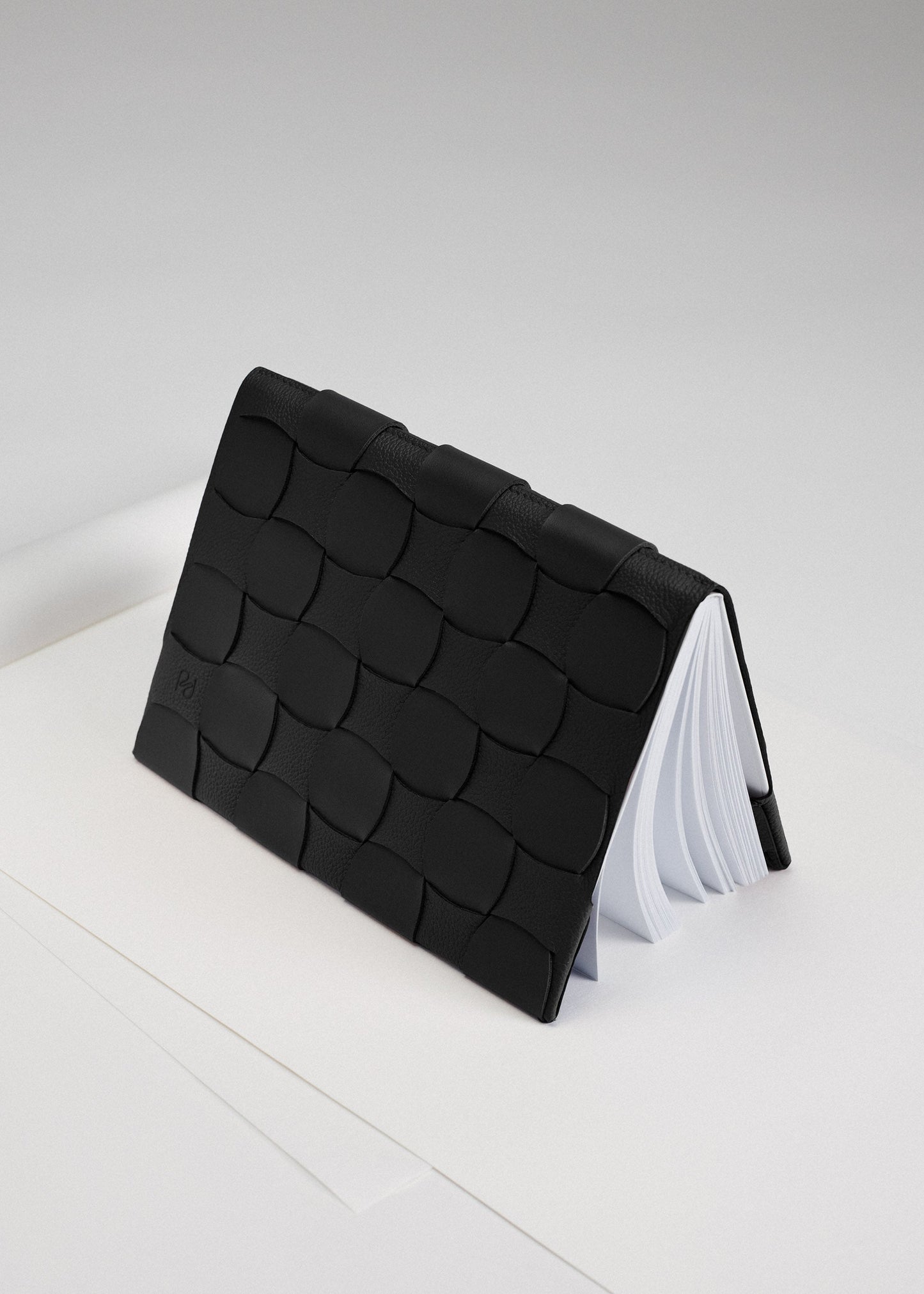 Couvre carnet Neiti A5 - Noir
