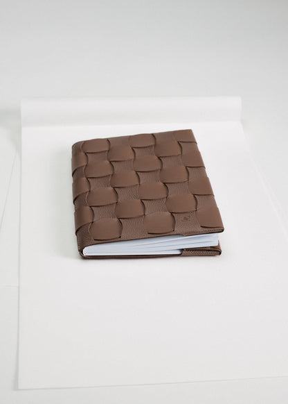 Couvre carnet Neiti A5 - Racine