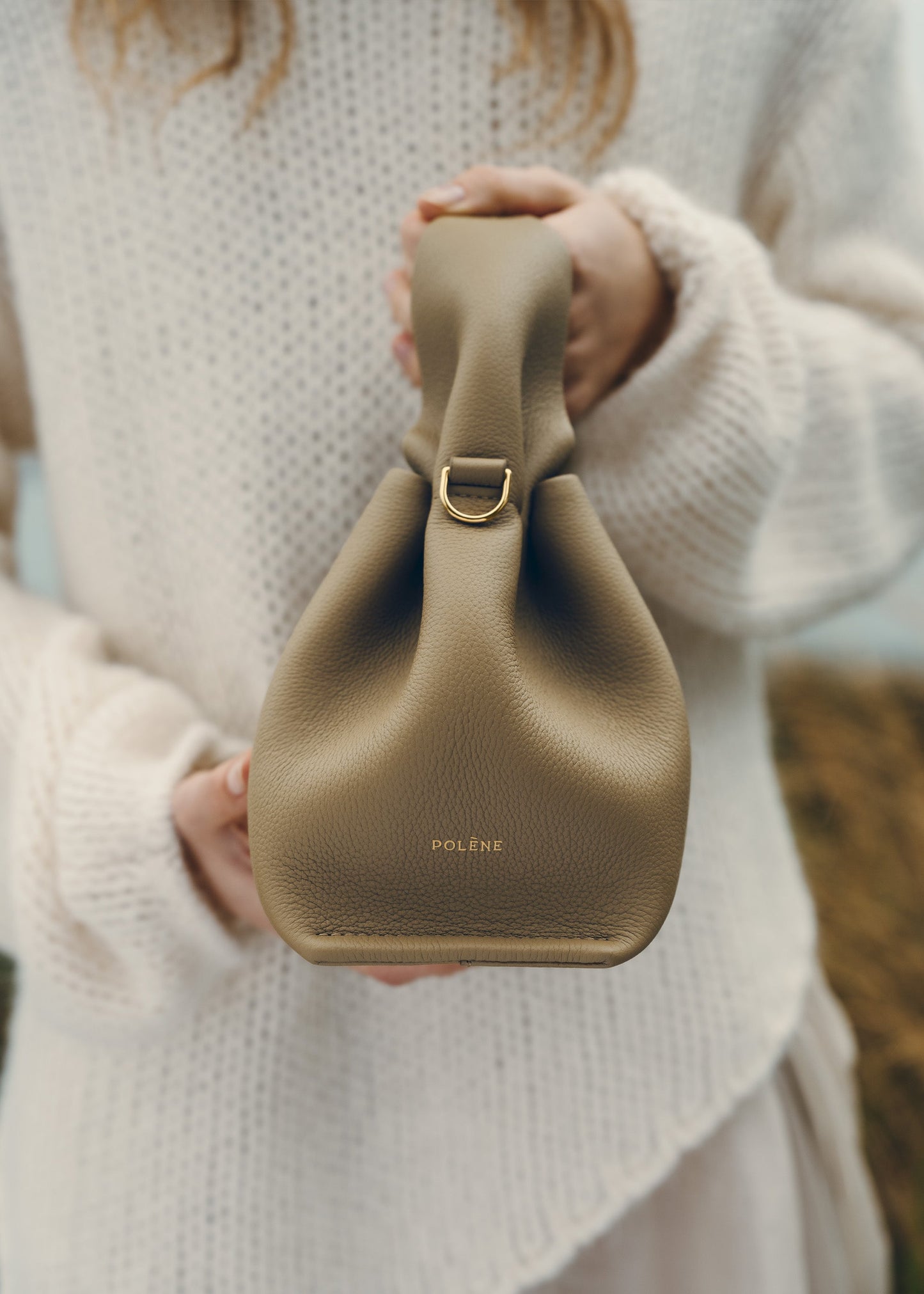 Numéro Neuf Mini - Olive Fumée Grainé