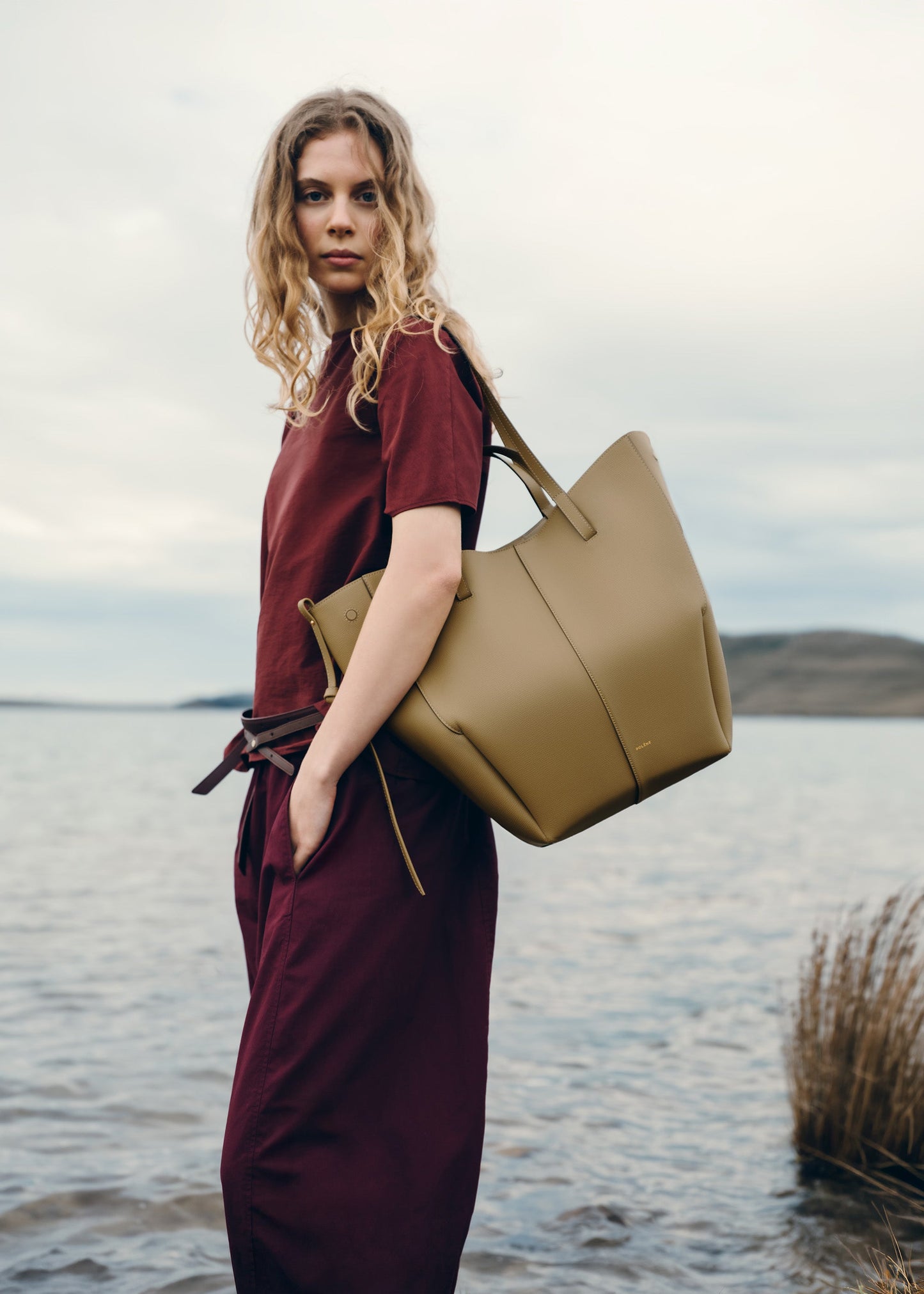 Cyme Tote - Olive Fumée Grainé